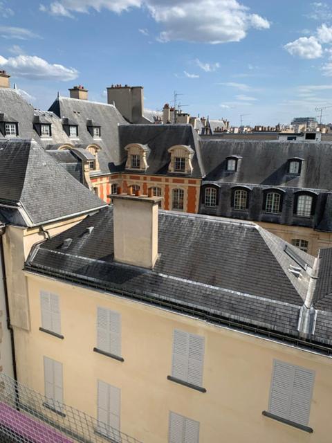 Place Des Vosges Parijs